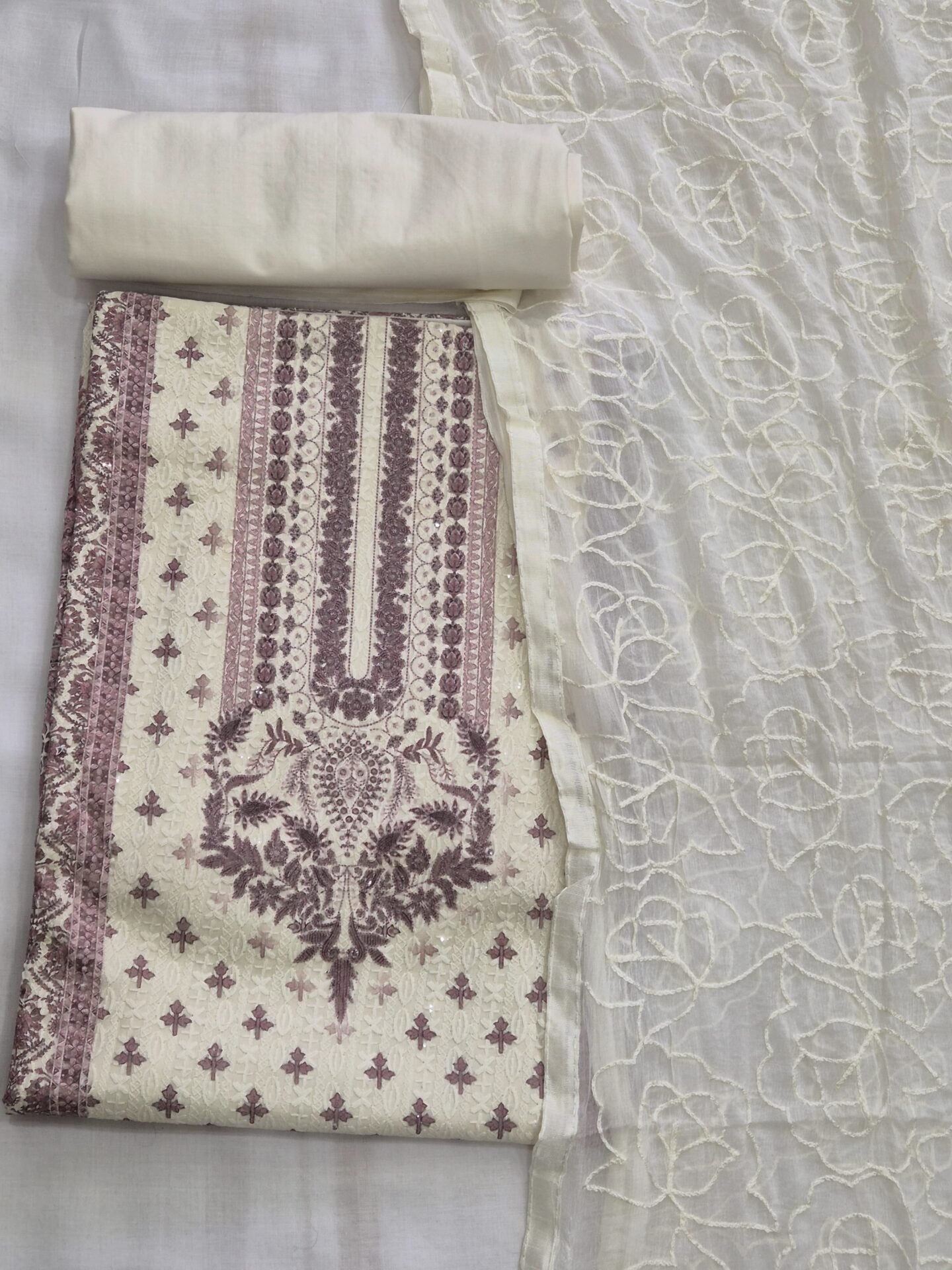 Inya Classic Chikankari Set