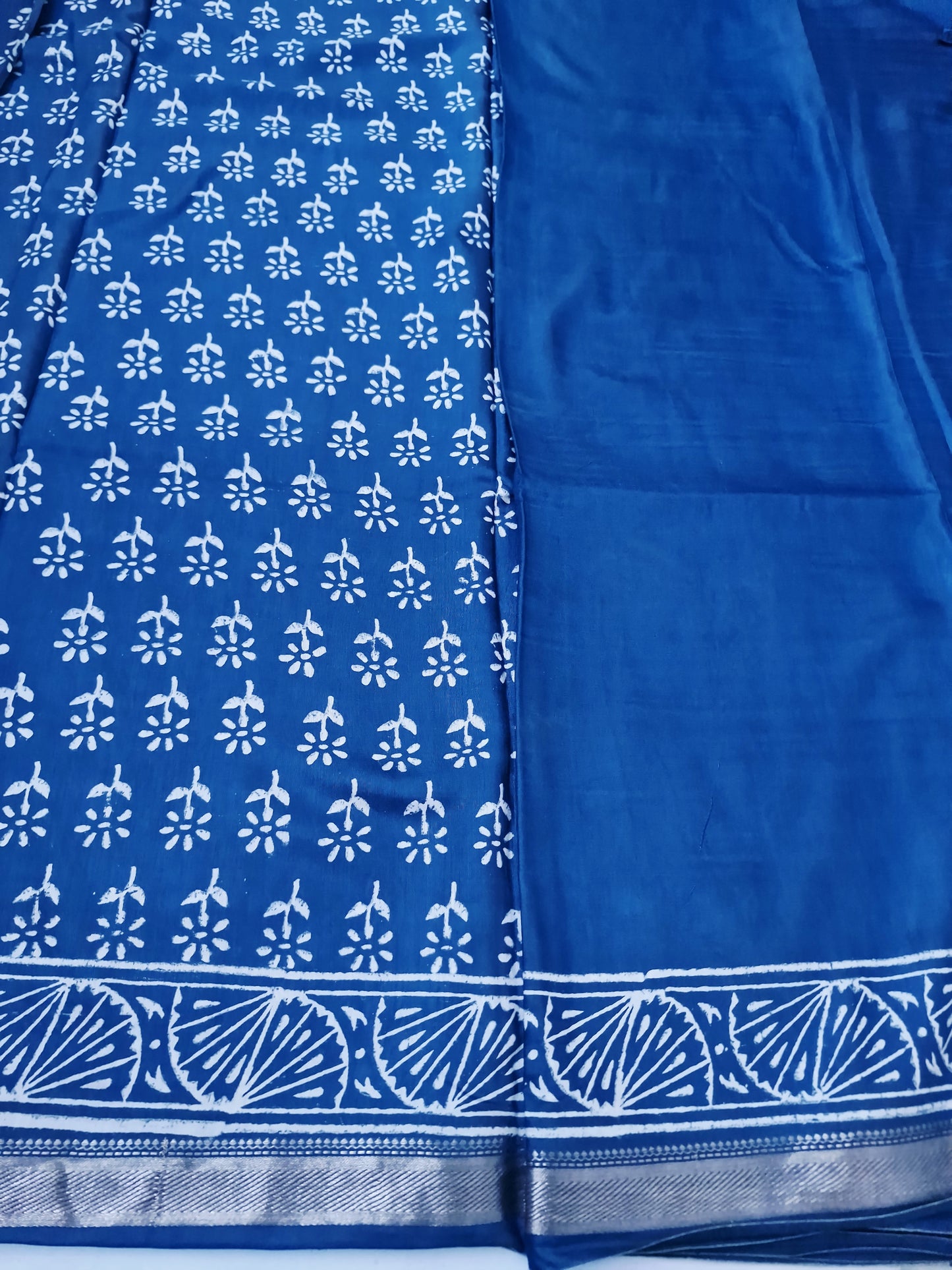 Manjari - Maheshwari silk