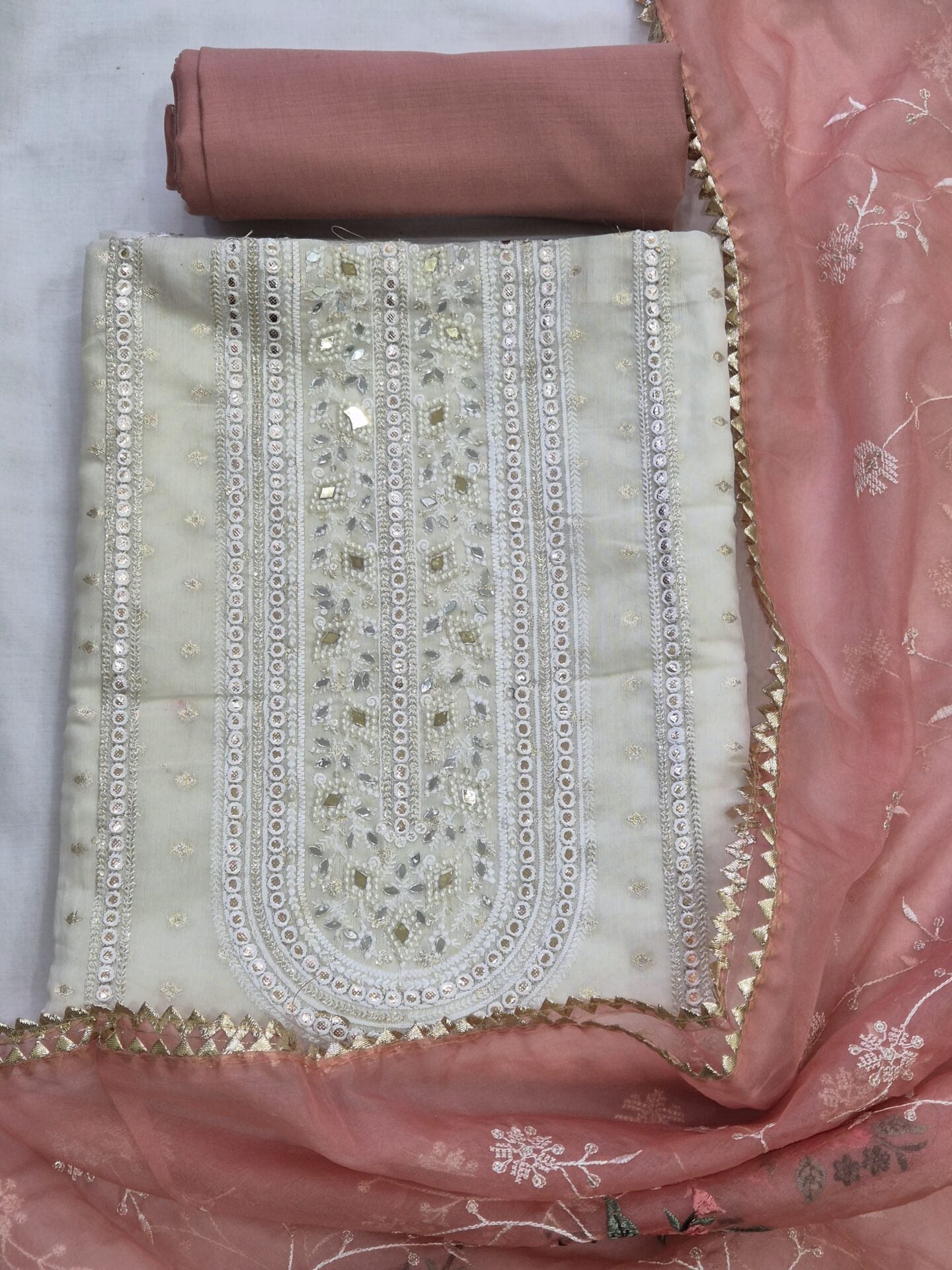 Dhara Mirror Embellished Organza Set