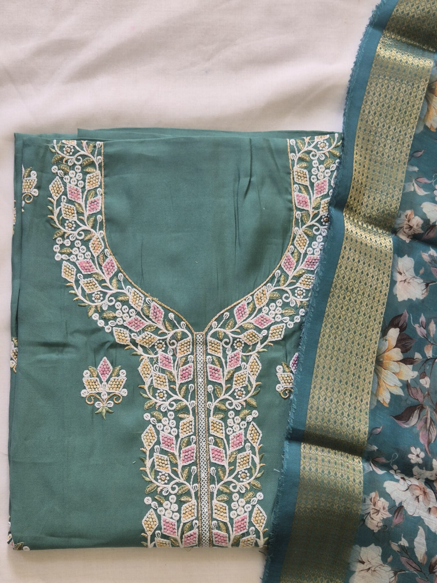 Rockstar Multi-Thread Silk Ensemble