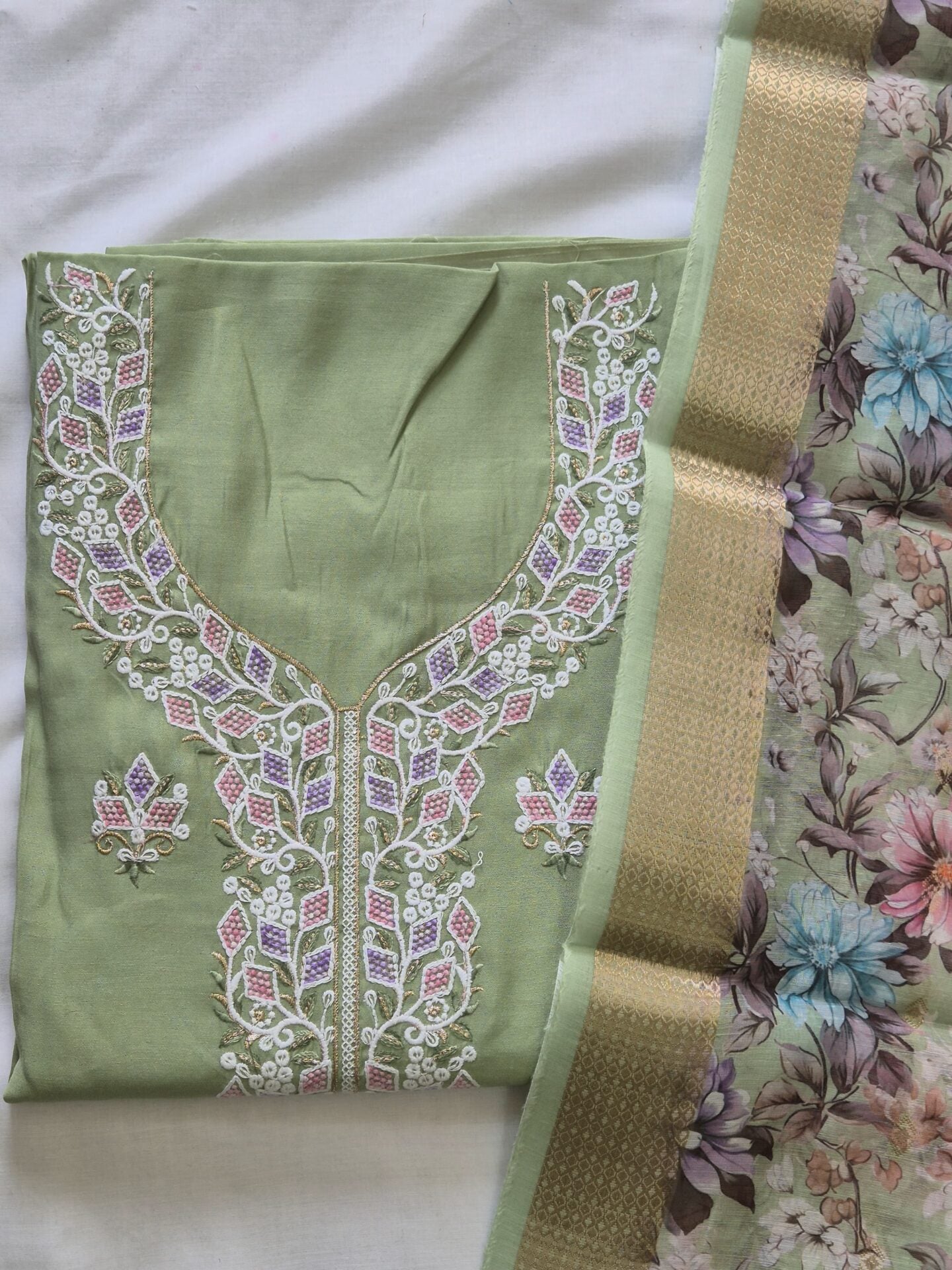 Rockstar Multi-Thread Silk Ensemble