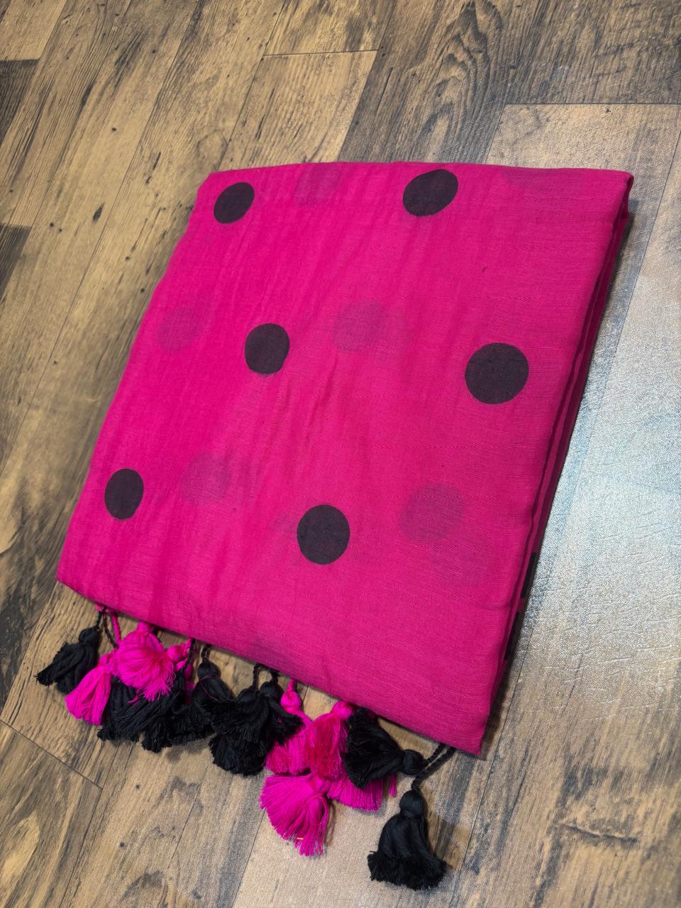 Chakori - Polka Dotted Sarees with Tassles